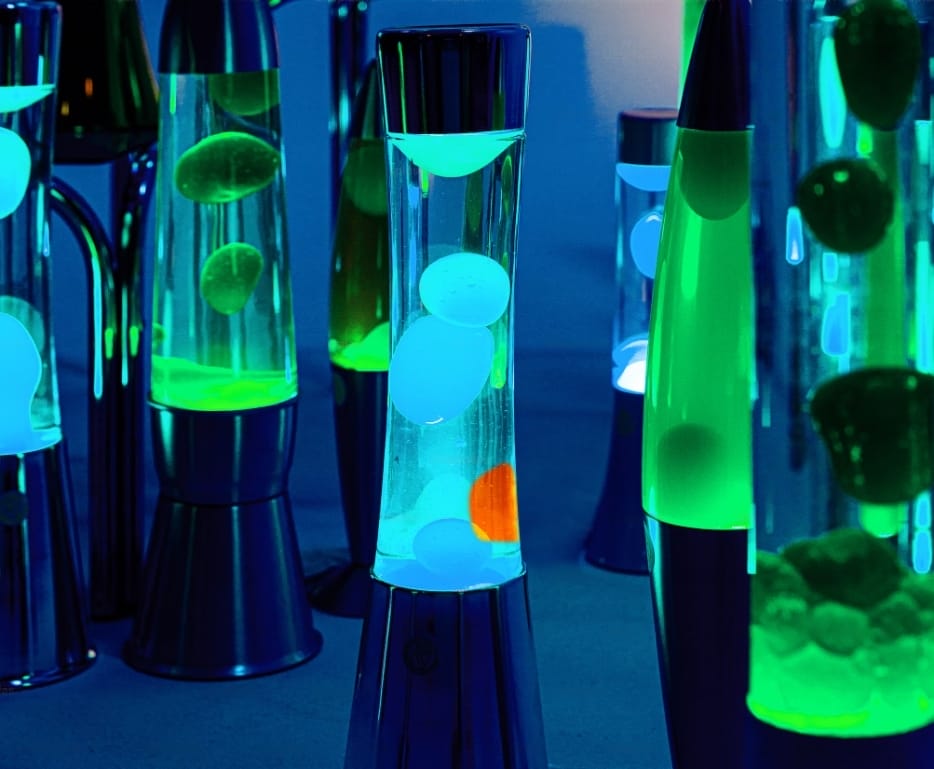 Rows and arrangement of blue and cyan lava lamps from manifacturers.